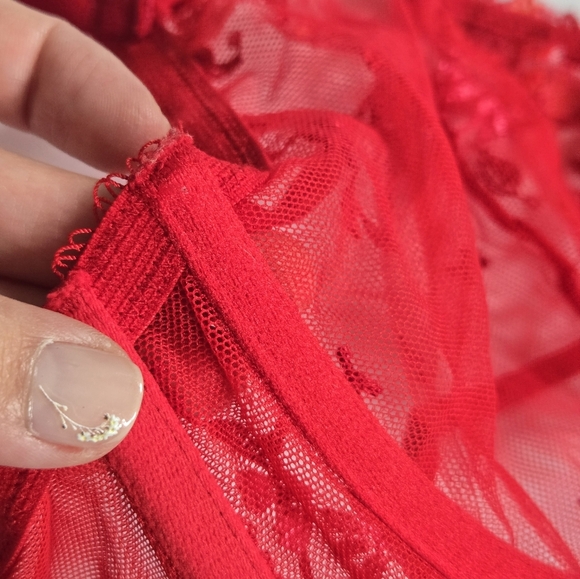 Victorias Secret Very Sexy red lace floral embroidery bra underwire sz 38C - Picture 9 of 9